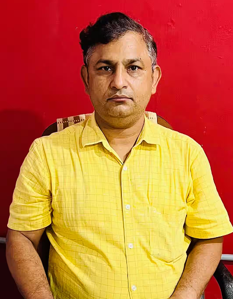 Dr. Avinash Rastogi