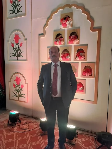 Dr. L.M Kansal