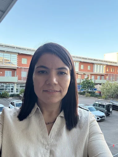 Dr. Indira Sarin
