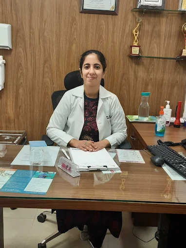 Dr. Heena Chawla
