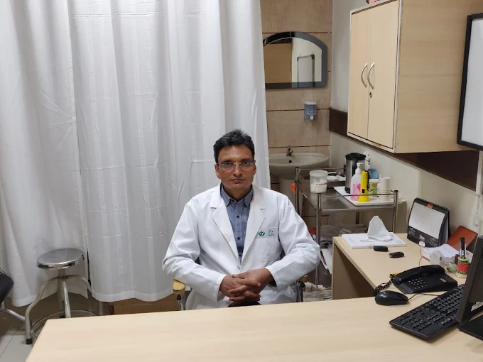 Dr. Vijay Bansal